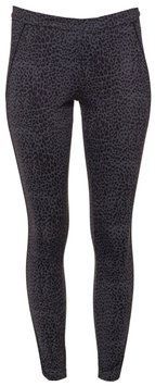 Fila Leggings Жіночі легінси Tia - чорний гребінець ST80070 фото