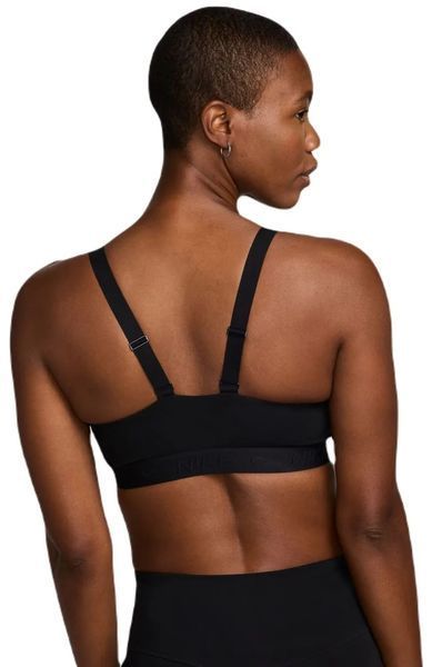 Жіночий спортивний бюстгальтер Nike Indy Medium Support Padded Adjustable Sports - чорний/чорний ST96774 фото